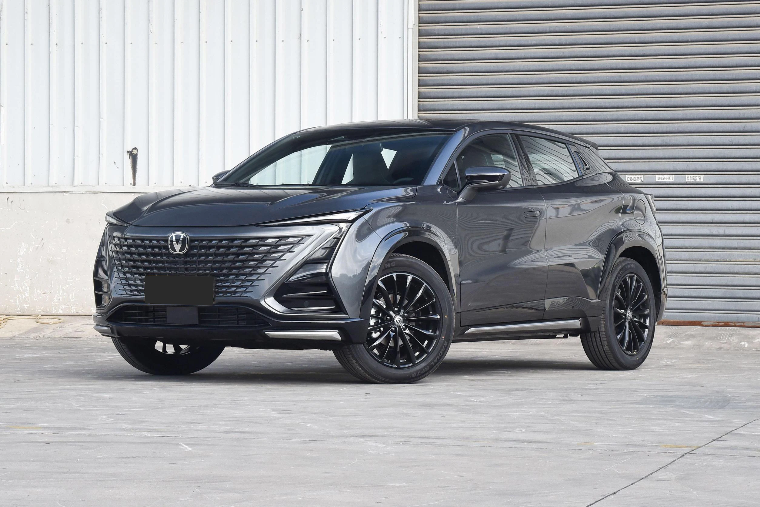 Купить 0 км Подержанные бензиновые автомобили 1 5 T Changan Uni-t 5-дверный 5-местный внедорожник передний привод китайские для взрослых