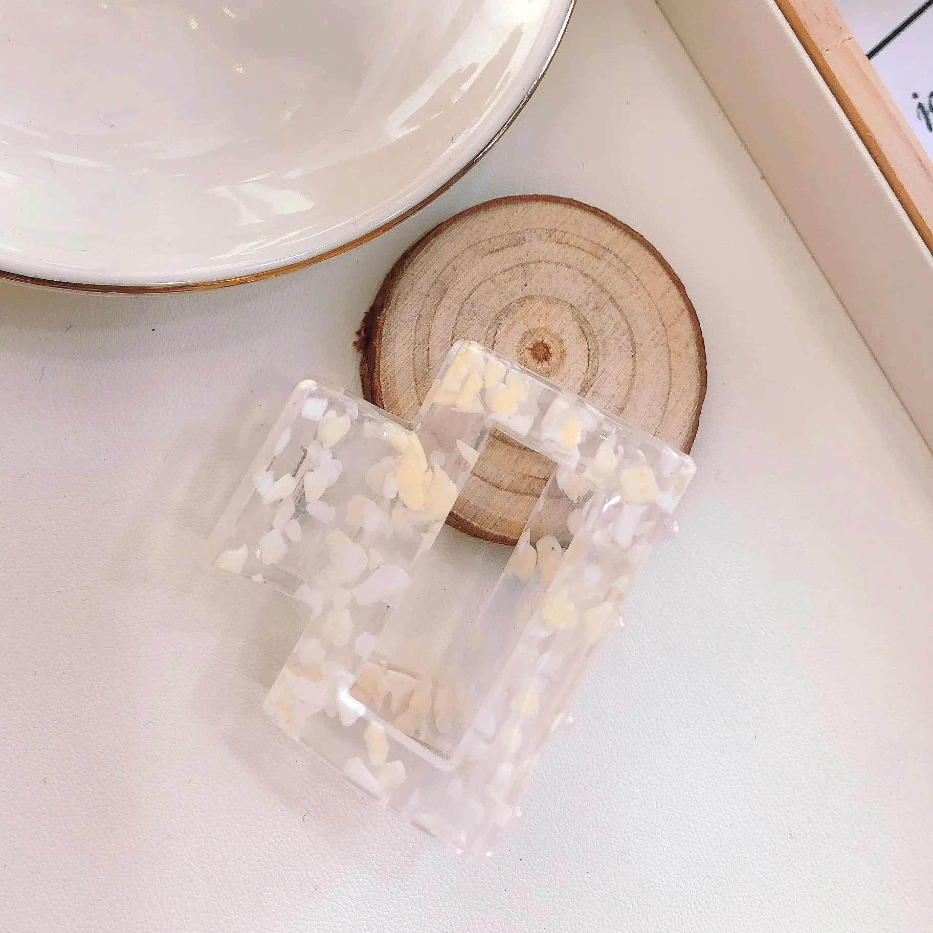 Wholesale products large hair claw clips women korean fashion acetate hair claw