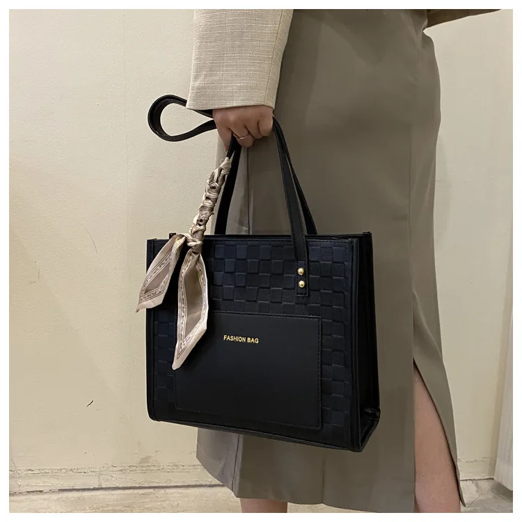 2024 NEW MZ  Listing Brand From Germany Unisex Small Used Hand bags Ladies Bales bags women handbags ladies  hand