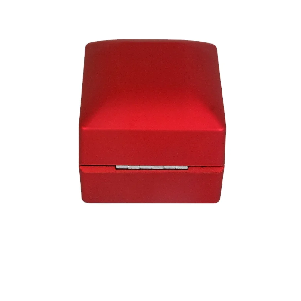Fashionable flat piano lacquer led jewelry ring box octagonal flat custom logo jewelry packaging storage made in Qibang