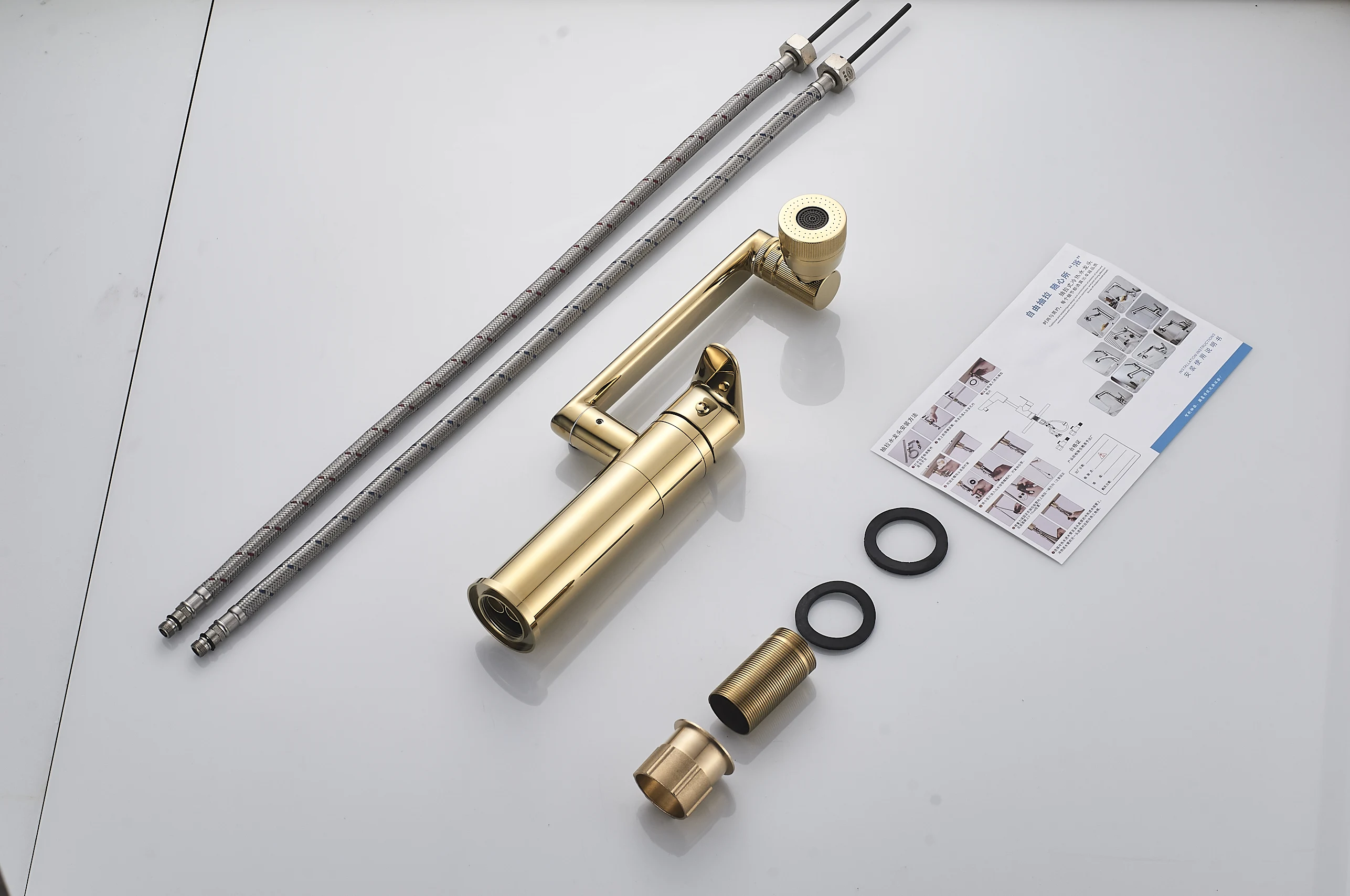 2024 Hot Selling 360° Rotation Basin Faucets Brass Bathroom Sink Faucet Modern Water Tap Washbasin Faucet Hot&Cold Mixer Taps