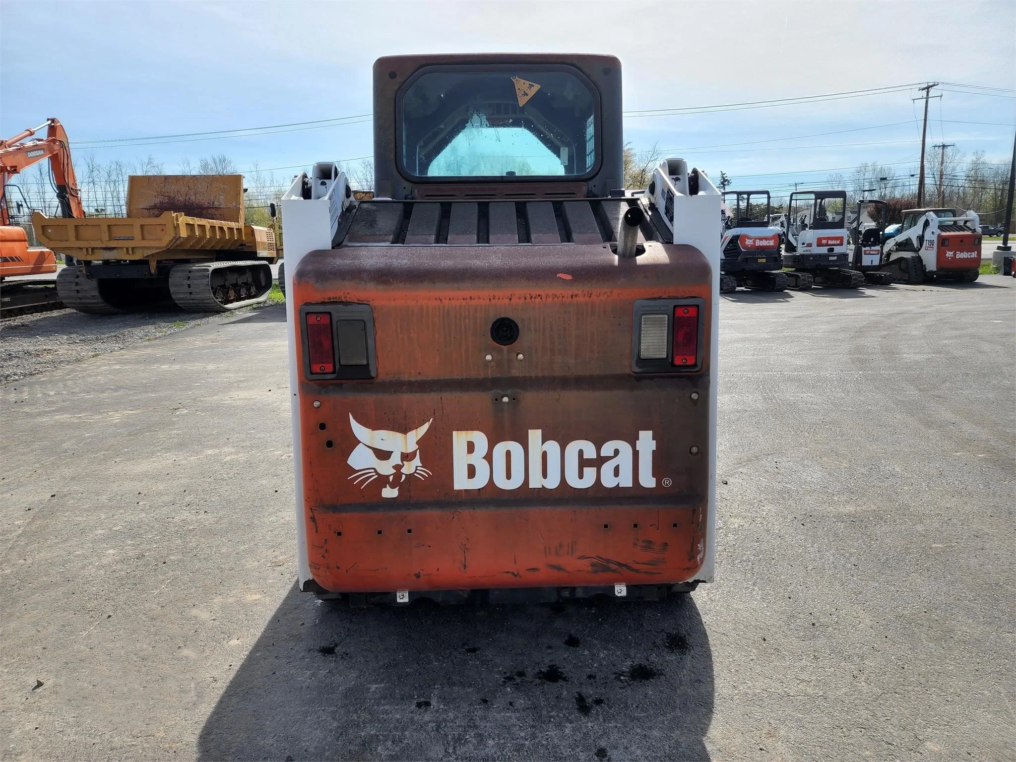 Б/у мини-погрузчики BOBCAT T140 для продажи в отличном состоянии Подержанный мини-погрузчик из