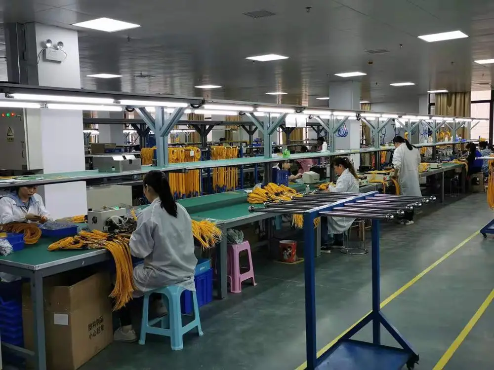 
China ZKP Data center FTTH usage 8 core MPO to MPO Single mode & Multimode fiber optic cable MPO trunk cables 