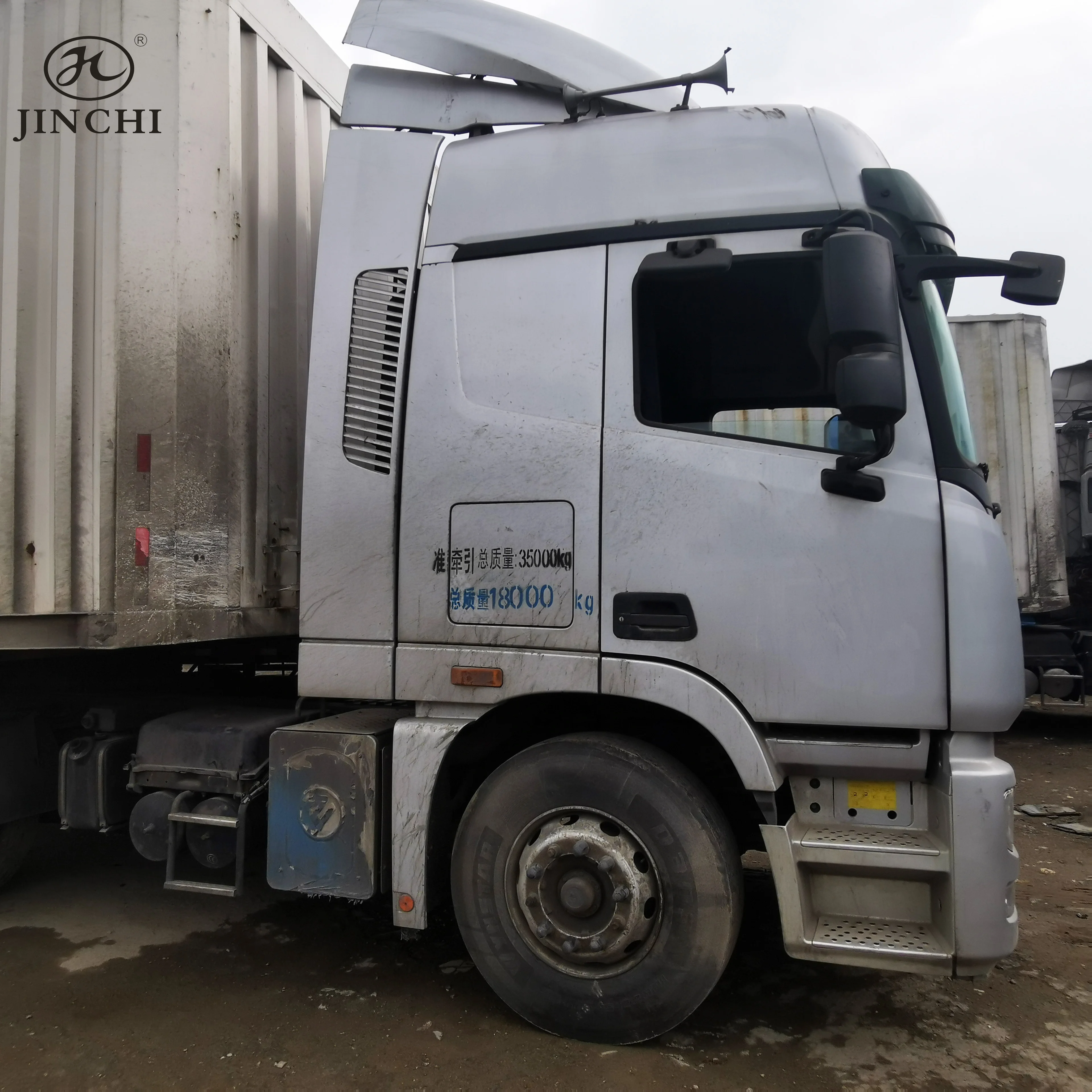Cheap price Second-hand Foton Auman tractor truck used cargo trucks road tractor head 2012-2024 for Auman GTL/ETX/Galaxy/EST