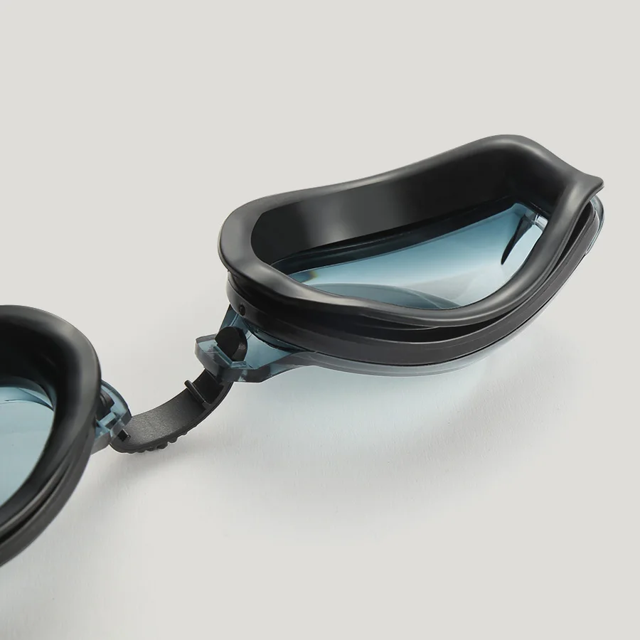 High-definition swimming goggles for adult swimming equipment adult waterproof glasses flat transparent diving goggles