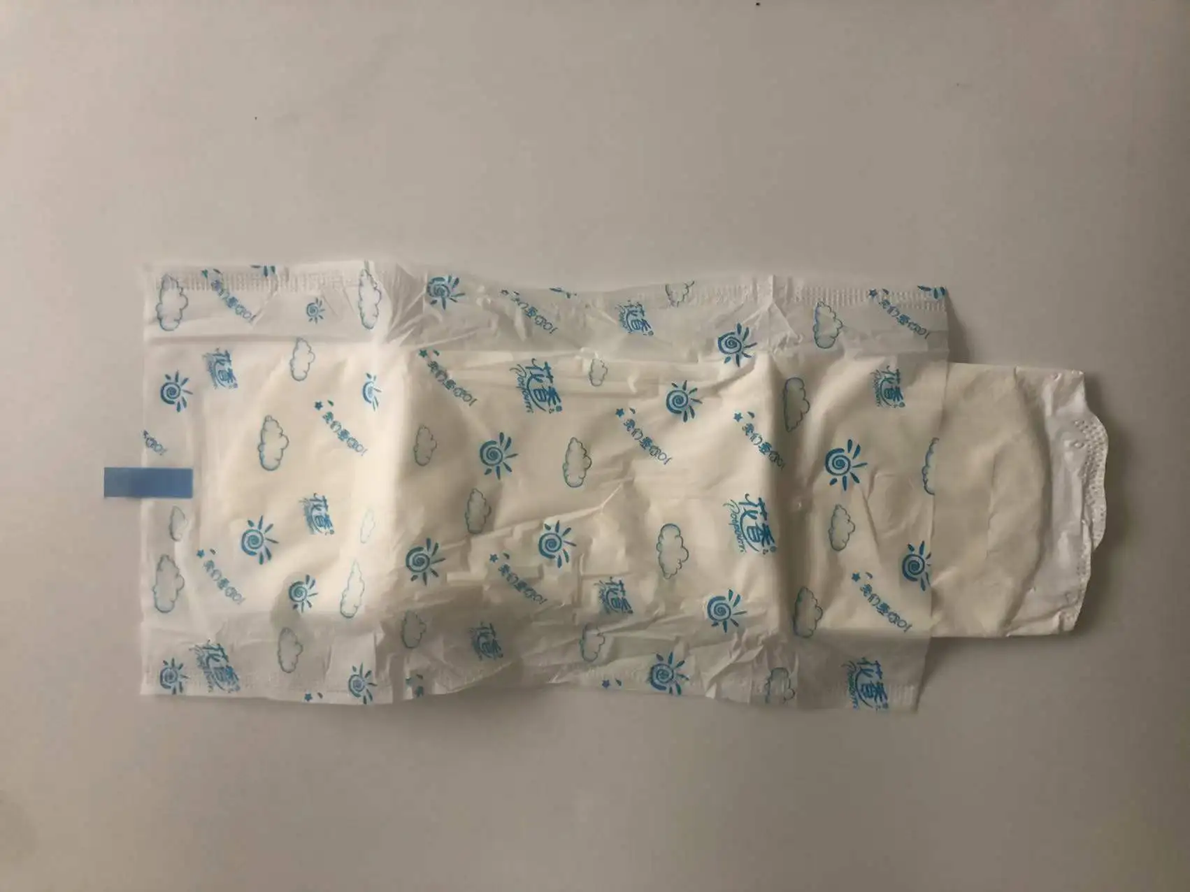 Day Use  Sanitary Napkins Naturally Ladies Pads Physiological Periods Towel Supplier Soft Custom Top OEM