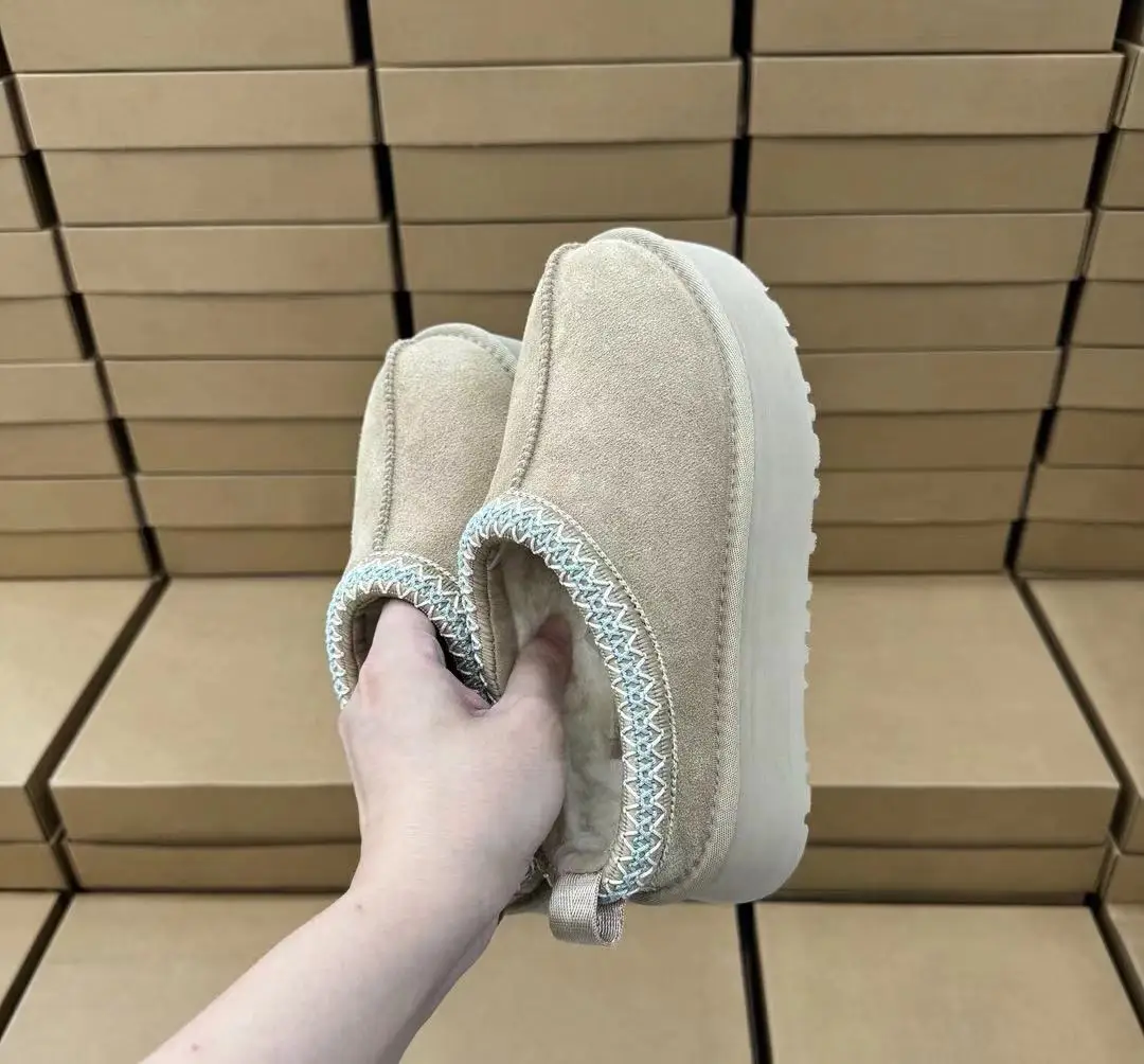 Top quality Australia Wool Sheepskin Genuine Leather Warm Slip-on Tasman Slippers Snow U G Boots Shoes For Women