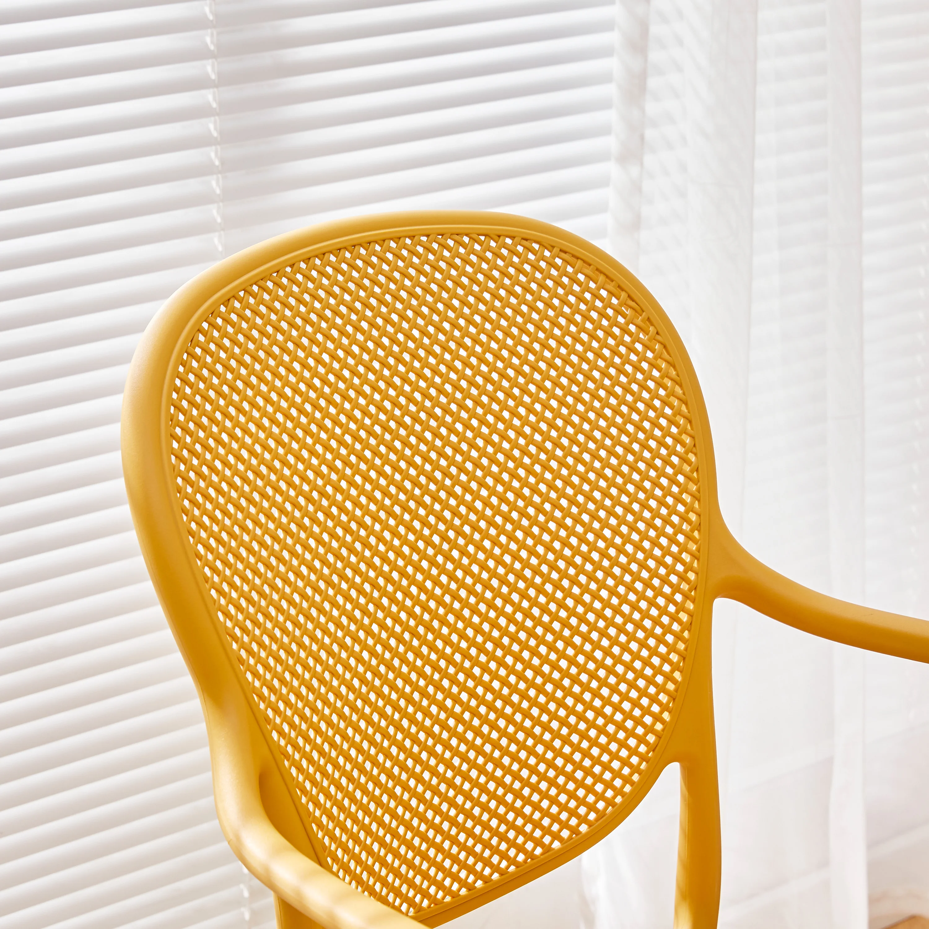 Cheap modern plastic chairs wholesale dining chairs for living room