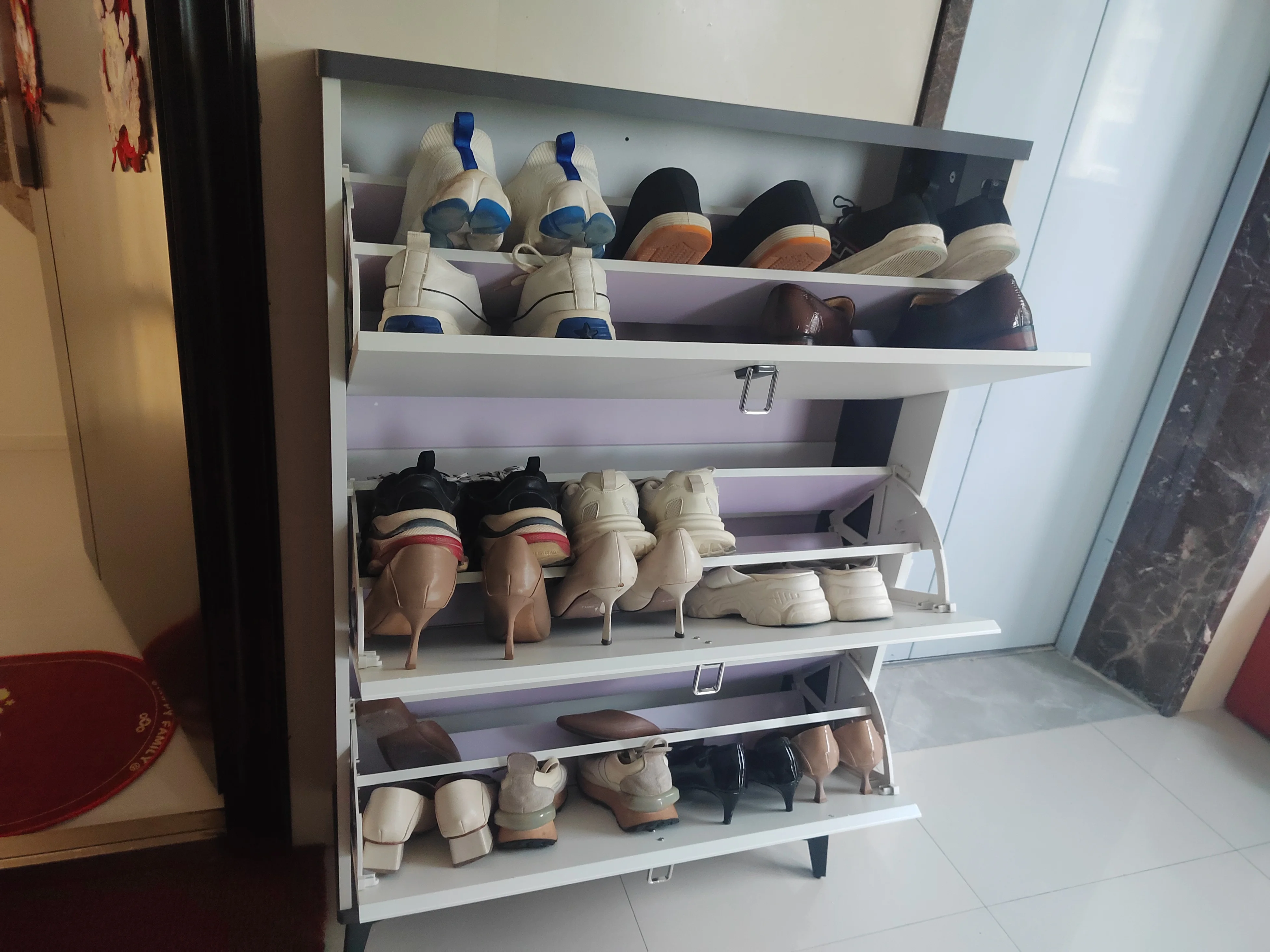 European Large Capacity Modern Minimalist Furniture Wood Closed Shoe Cabinet  Wall Tipping Bucket Shoe Rack