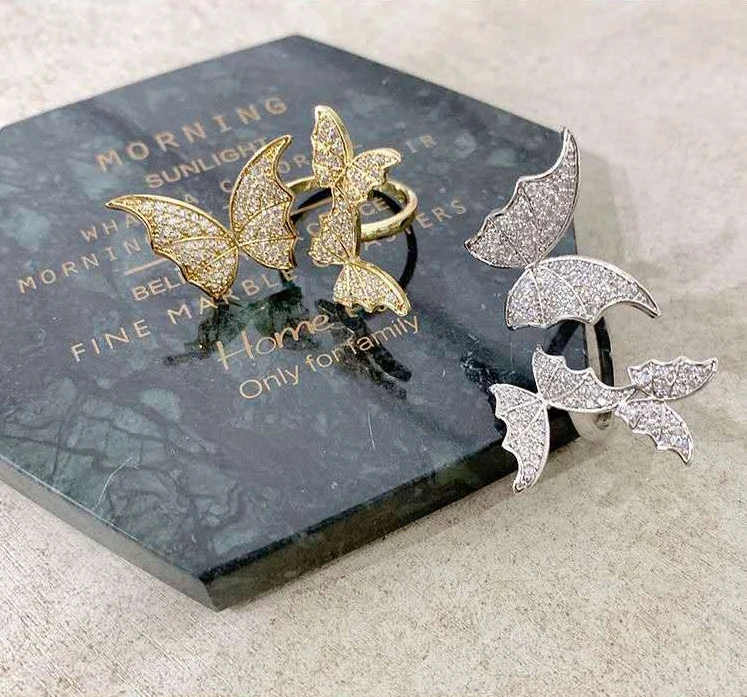 Light luxury butterfly exaggerated ring elegant and noble lady trendsetter opening index finger ring popular on the internet