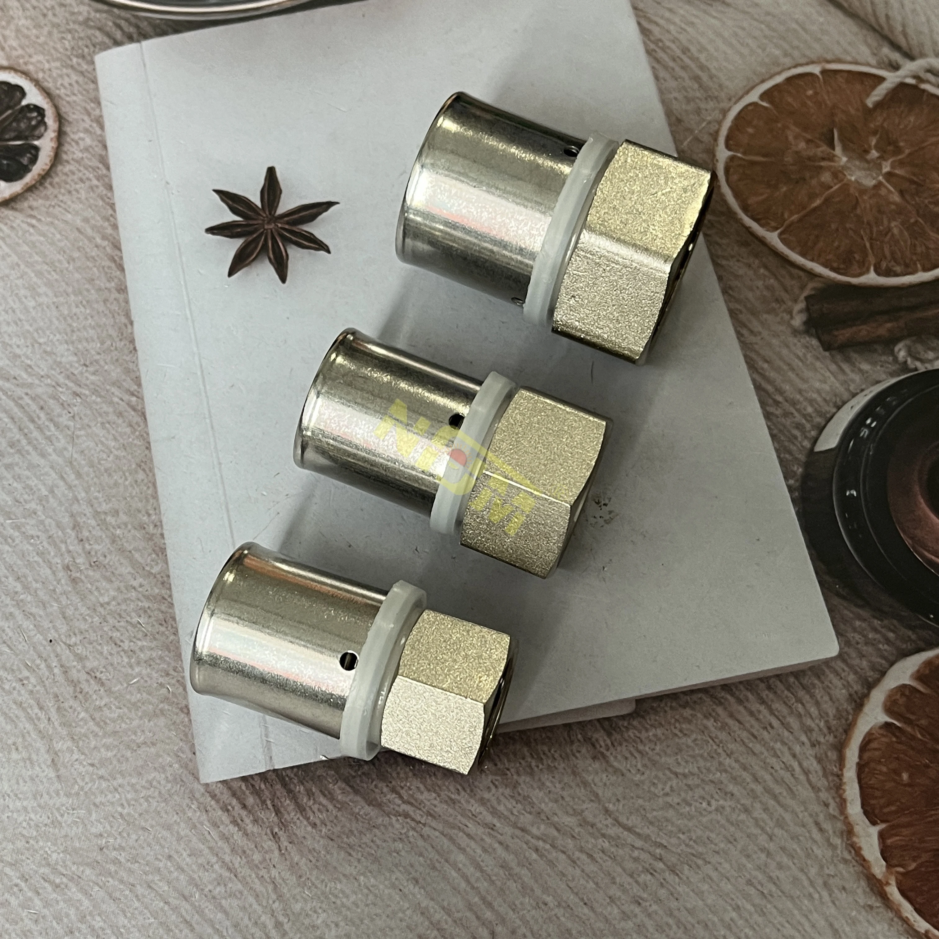 NFJM 58-3 Brass PEX Pipe Press Fitting 16 - 32 mm Female Socket White Color PEX Fittings