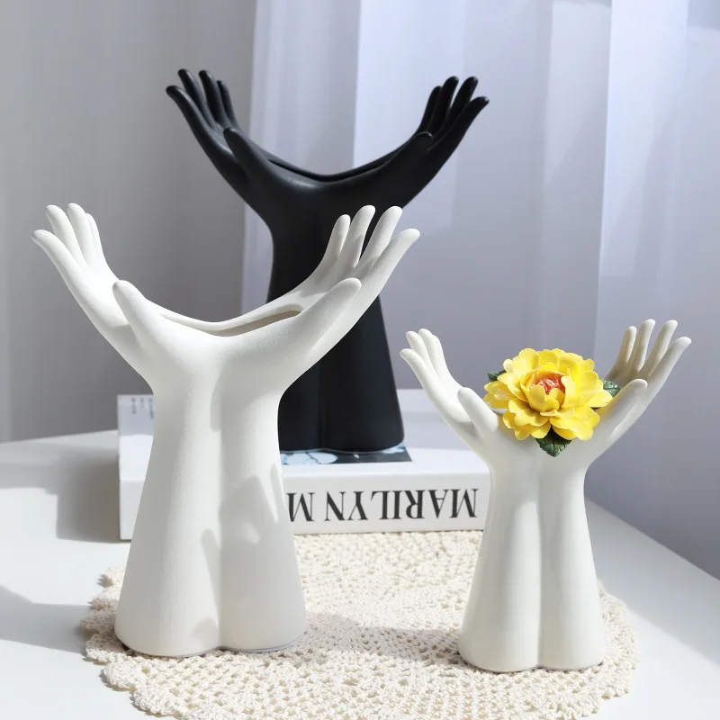 2023 New Design Creative Hand Shape White Ceramic Vase Tabletop Flower for Home Decor