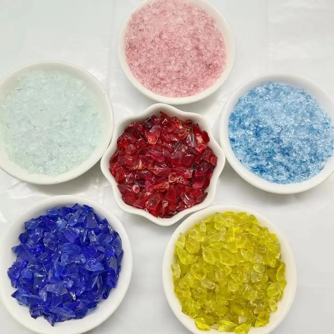 High Quality 9-20 mm Terrazzo Aggregate Irregular Transparent Colored Glass Rock Sand for Bathroom Kitchen Entry Flooring
