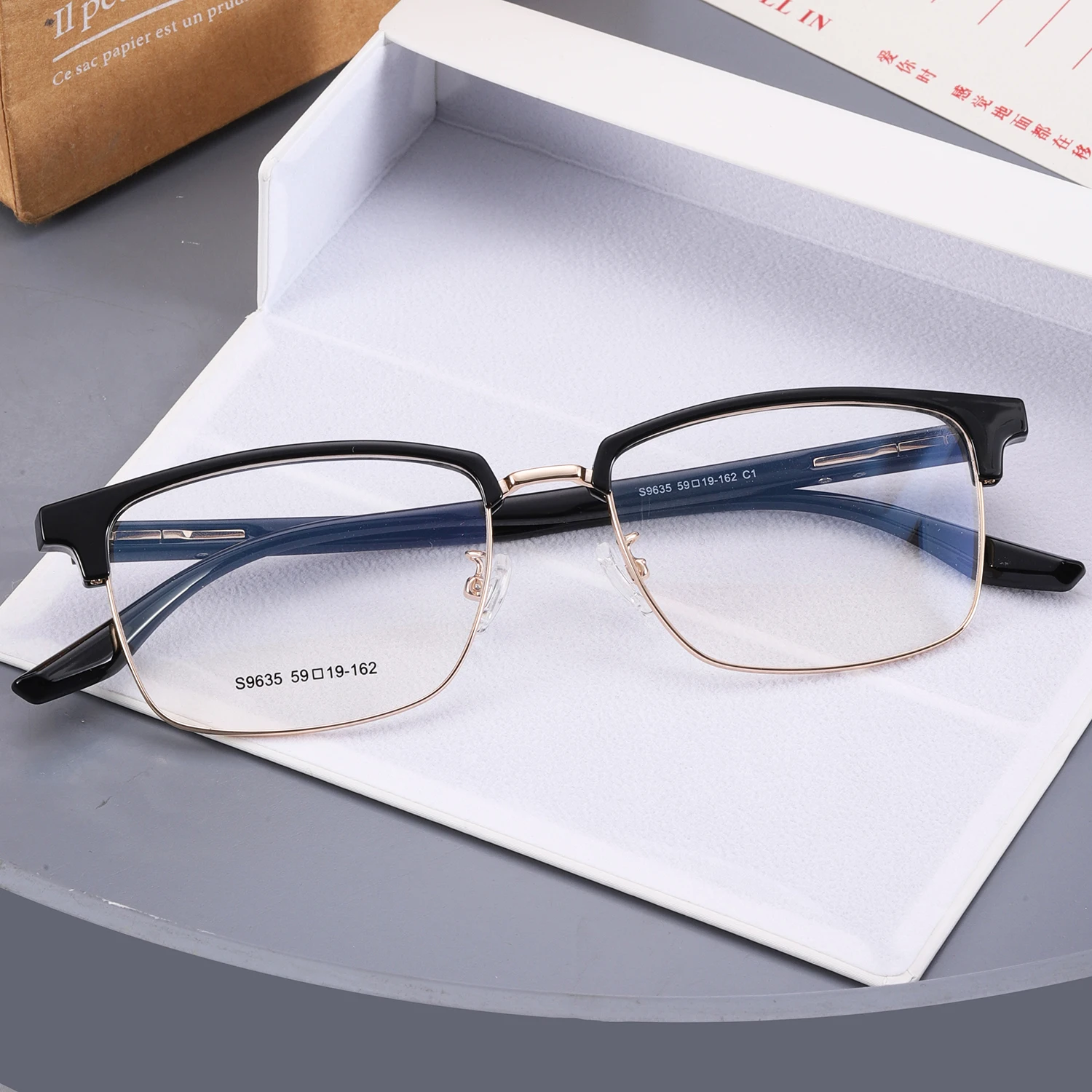 New Design Wholesale Retro Glasses Men Classic Eyebrows Metal Tr90 Eyewear Frame