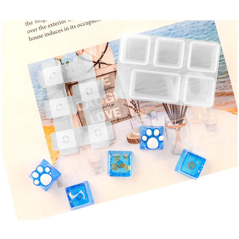 1pcs Manual Mechanical Gaming Keyboard Mold Computer PC Gamer Pet Paw keycaps Silicone Molds Dried Flower Resin Craftsor resin