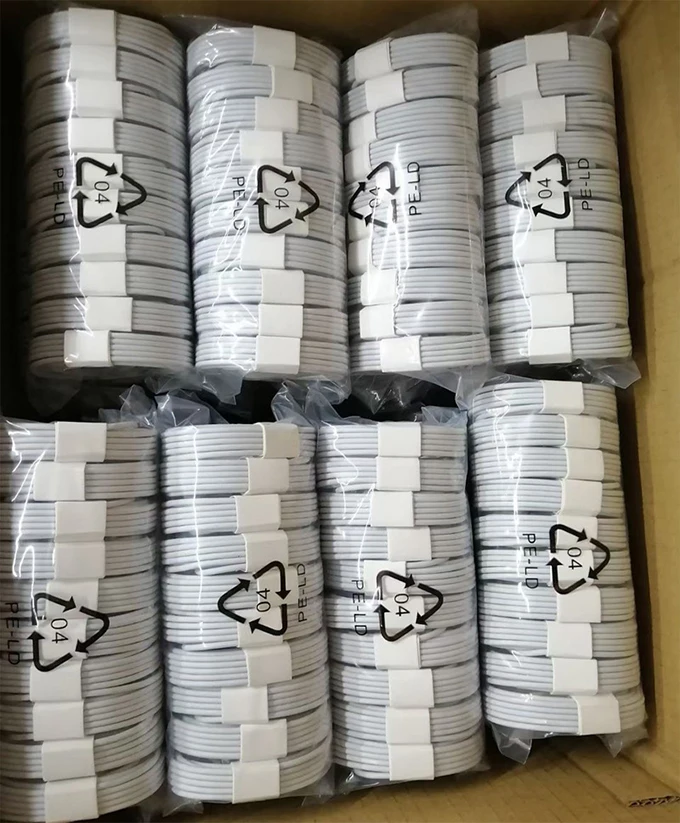 1m 2m MD818 factory price Type C Phone charger Usb Typec for iphone 13 Pro Max Charging Cable 2M MD819