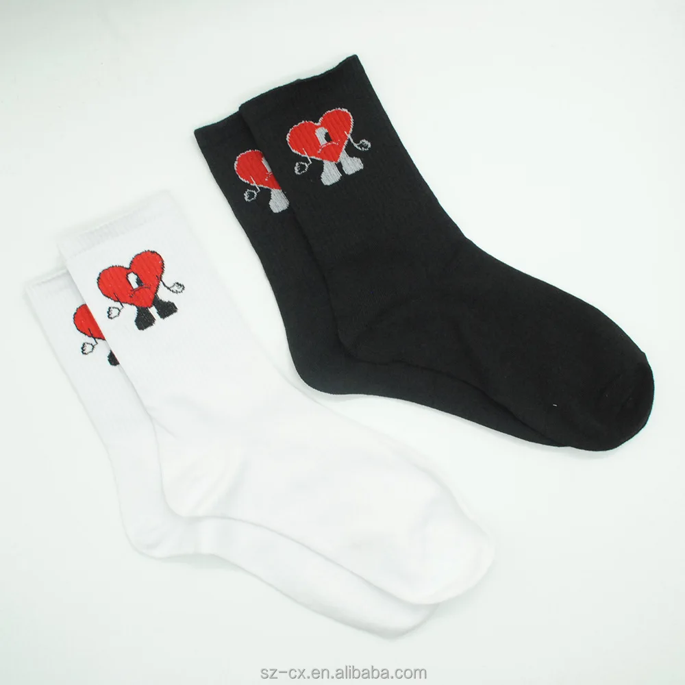 2022 fashion spring compression unisex adults men embroidery cotton bad bunny heart sock hosiery stockings men bad bunny sock