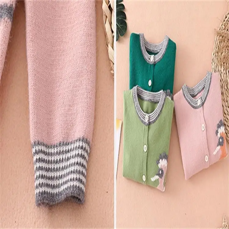The new Korean cardigan cartoon girl knitted jacquard long sleeve sweater for children in autumn 2020