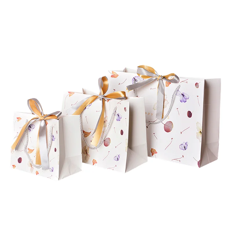 Free Design Custom Logo Matt White Paper Clothing Packaging Gift Paper Bag Shopping Bag Luxury Paper Bags With Ribbon Handle