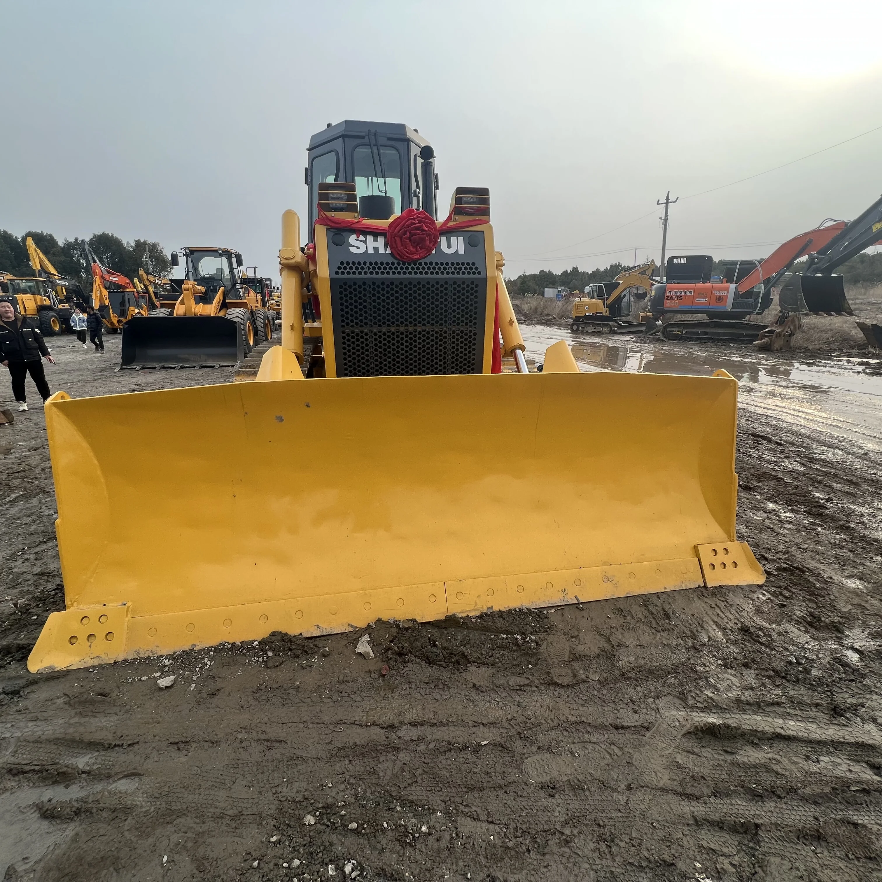 Good Quality Second-hand Shantui Bulldozer Used Crawler SD16 Bulldozer High Effciency Construction Machine on Sale