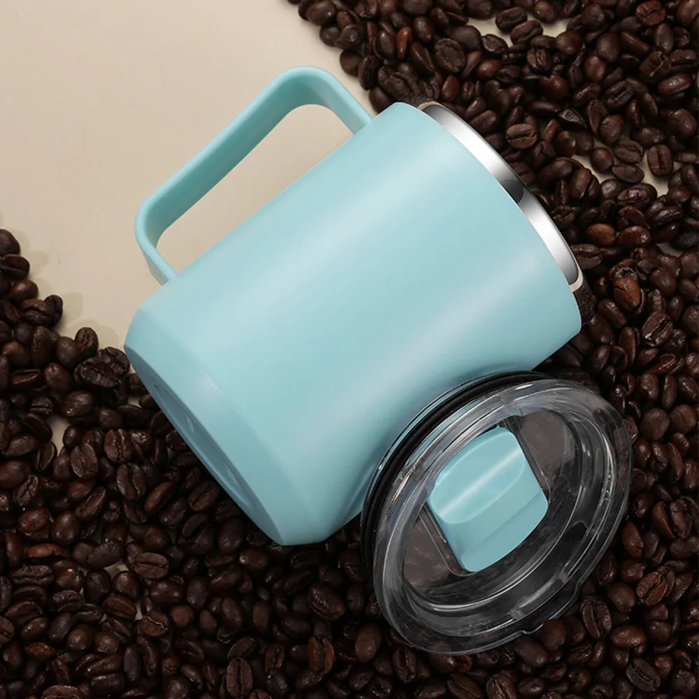 Wholesale Outside Plastic Inside Stainless Steel Leakproof Coffee Mugs Portable Insulated Drinking Water Taza With Handle Lid