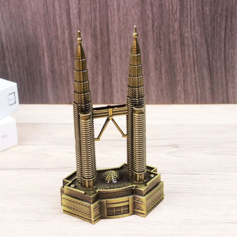 Malaysia Kuala Lumpur Twin Towers metal architectural model decoration Creative scenic crafts tourism souvenirs graduation gift