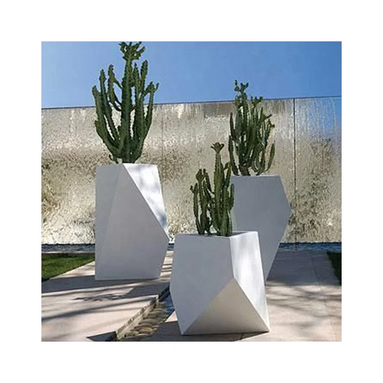 Customized Straight/Curved Outdoor Steel Plant Pots Garden Corten Steel Planters Flower Pots Manufacturer