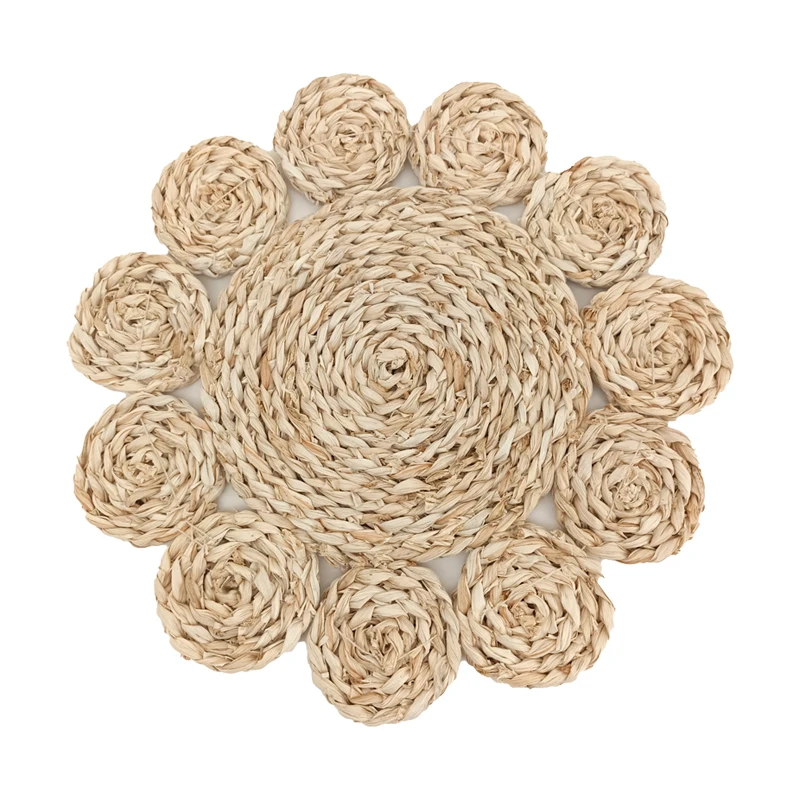 Factory Hot Selling Hand Made Eco-Friendly Material Natural Corn Husk Hollow Custom Flower Shape Placemat