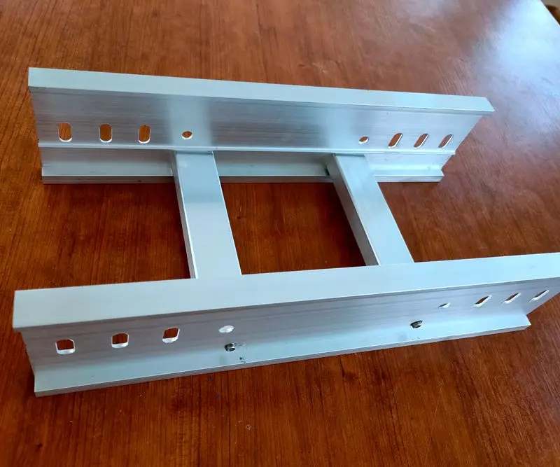 Aluminum cable trunking tray factory sale Aluminum cable ladder