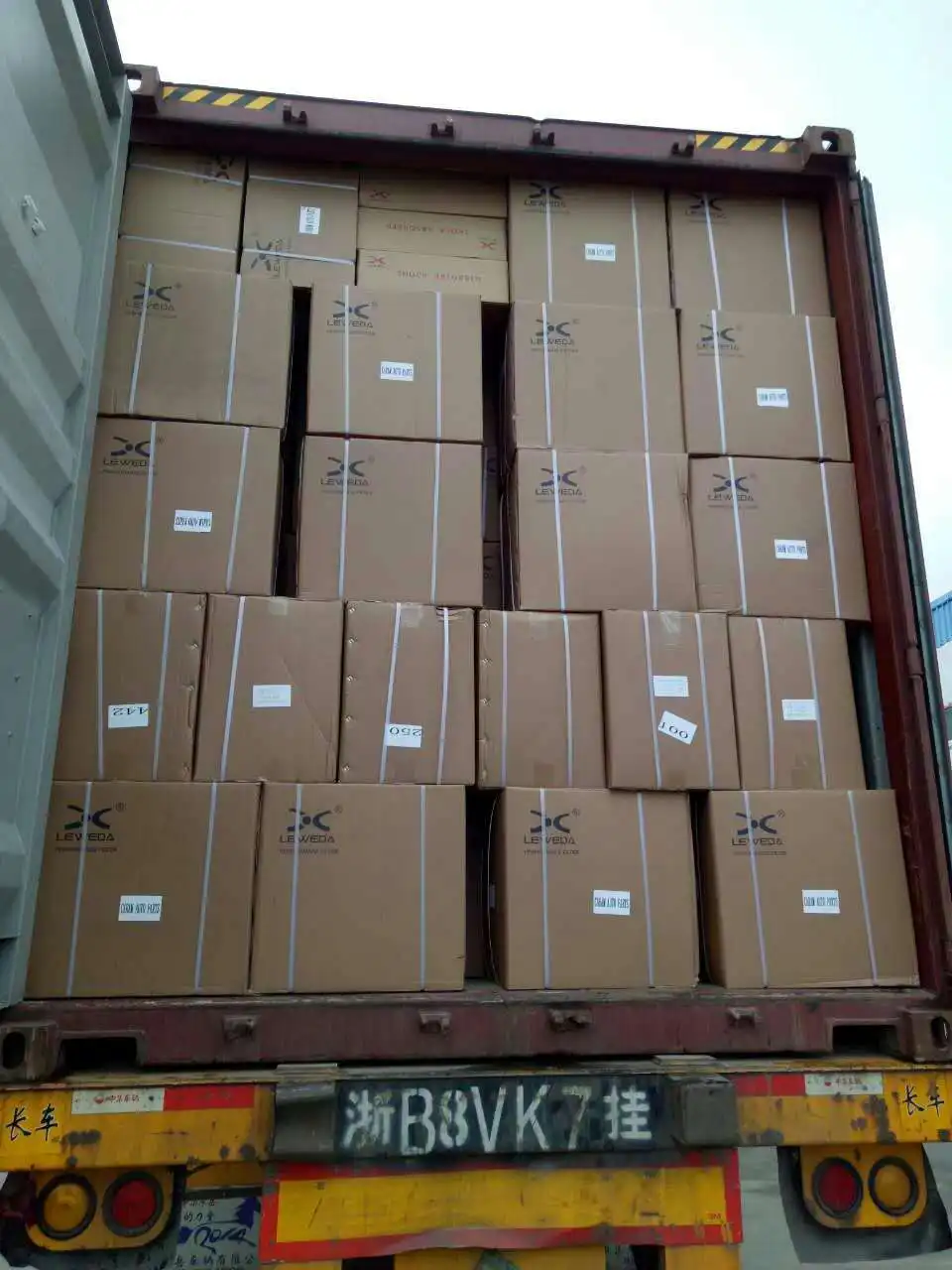 334284 Shock Absorber Distributor Auto Parts Car Front Shock Absorber 48510-29795 For TOYOTA PREVIA  ACR30