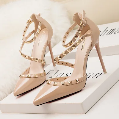 Ladies Pointed Rivets High Heel Women Dress Shoes Pumps Shoes Heels for Ladies Hot Sale Factory Price Heel 10 Cm