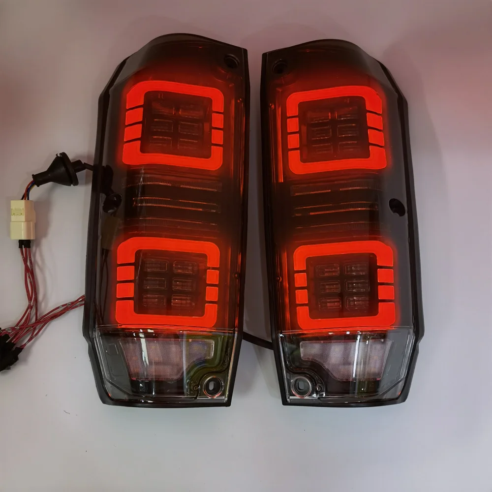 Good price Old Style  LED Tail Light For TOYOTA LAND CRUISER LC70 LC79  Design Rear Lamp Led LC76 1984 - 2020 Led Lamp
