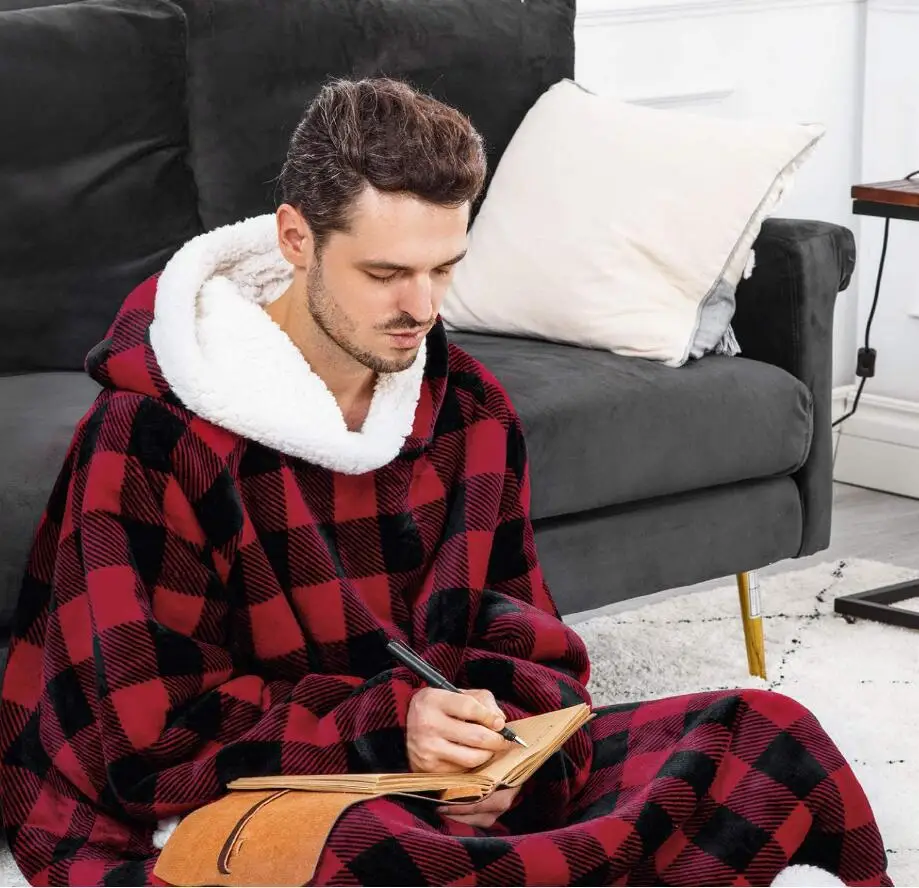 Flannel Fleece Blanket Queen Size Flannel Blanket Oversized Hoodie Chinese Woven 100% Polyester Wearable Blanket