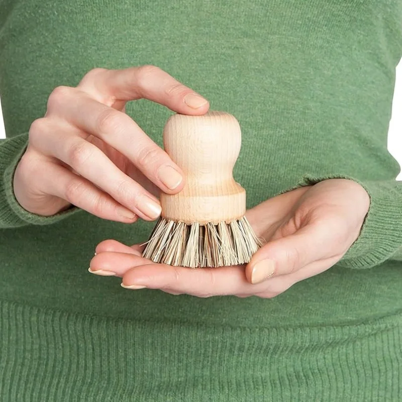 Natural Fiber Bristle Pot Brush, Untreated Beechwood Handle, Heat-Resistant Union Fiber Head for Cleaning Pots, Pans and More