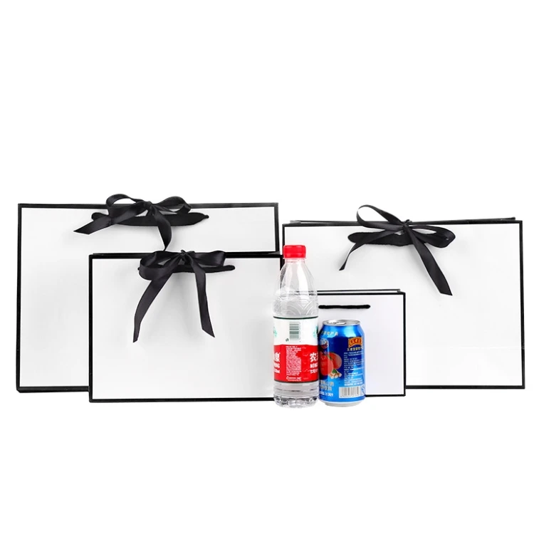 Custom Design Ribbon Handle Black Luxury Clothing Shopping Packaging 250 Gsm Art Paper Bag