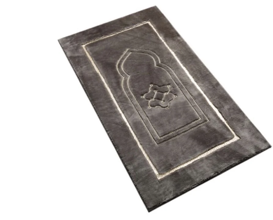 Color matching Muslim Prayer Rug Foldable Islam Prayer Rug with velvet pile material