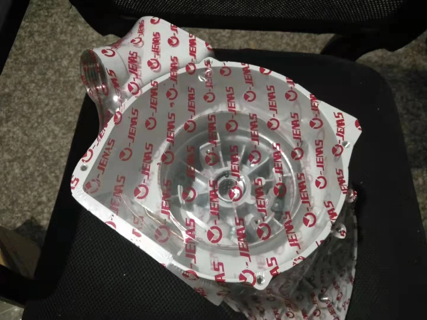 Chinese Wholesale Suppliers Super Power Dolmar Chain saw 070 Chainsaw Parts Crankcase