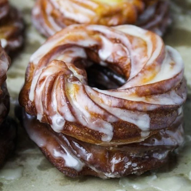 Машина для изготовления пончиков во французском стиле