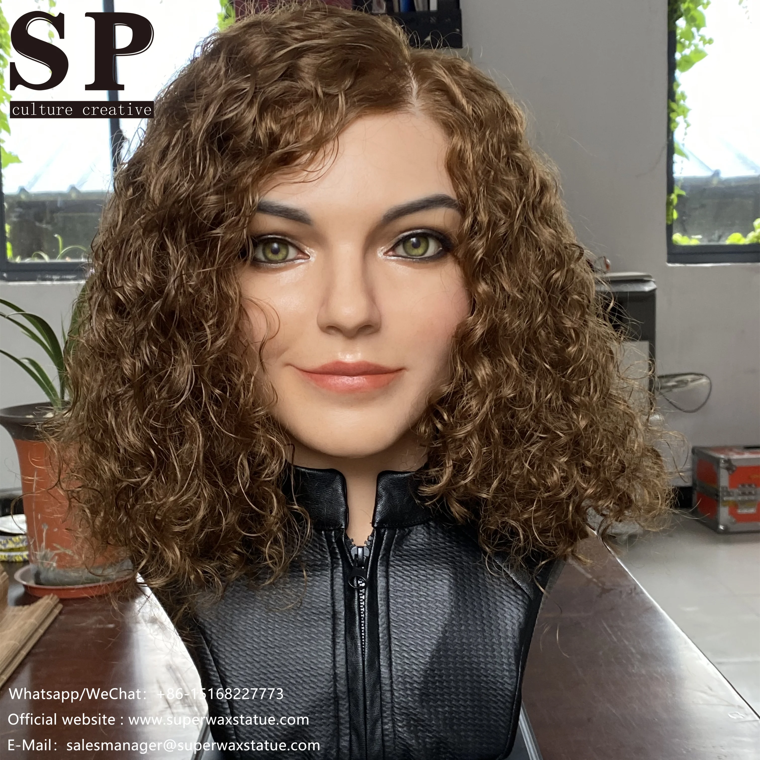 2021 hot sale cat women sculptor statue of human, human silicone figure, Hyper Real Sculpture for figure collectors.