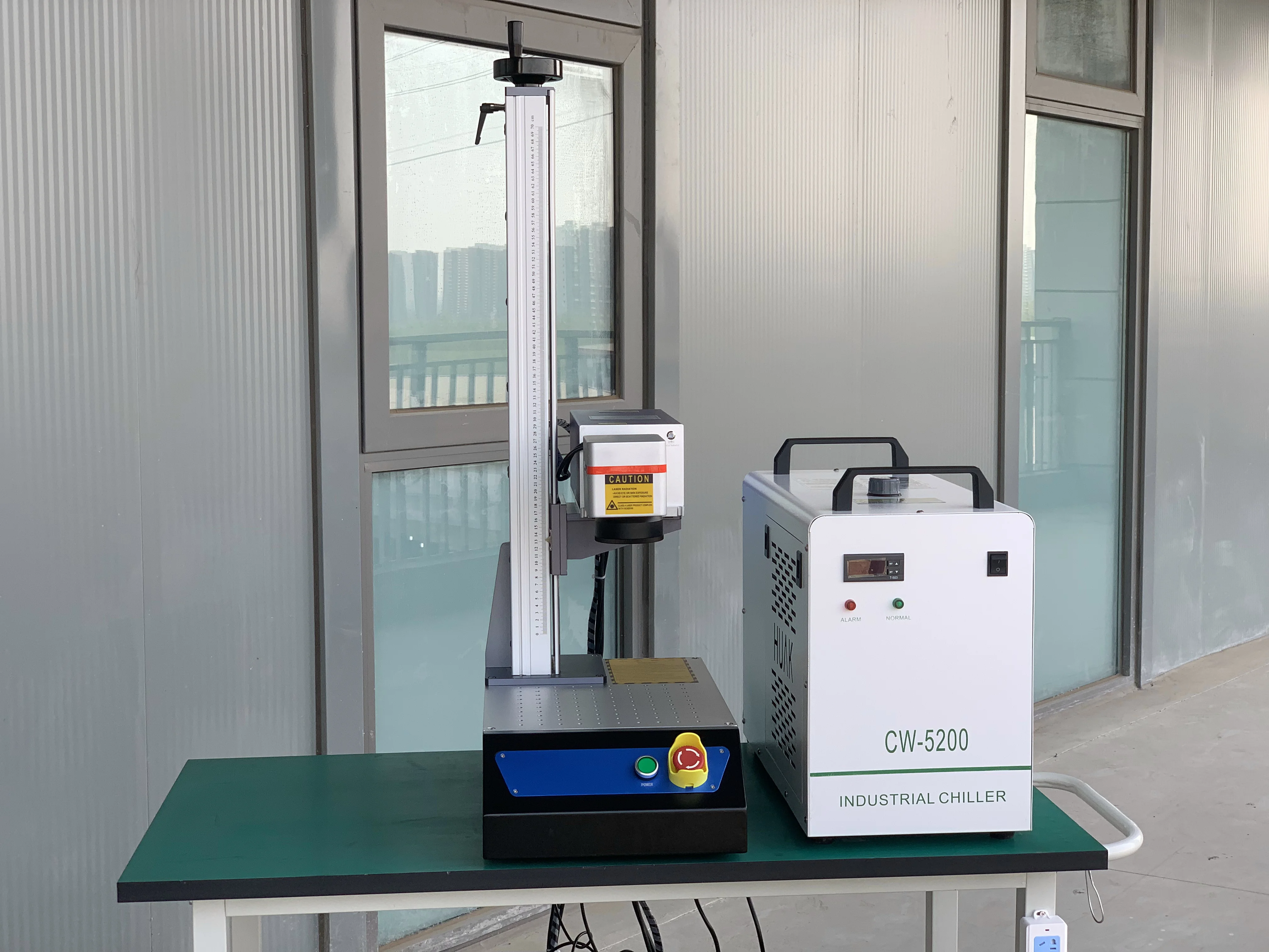 Best price Raycus 20w 30w 50w 100w fiber laser marking machine price Mini metal laser marking