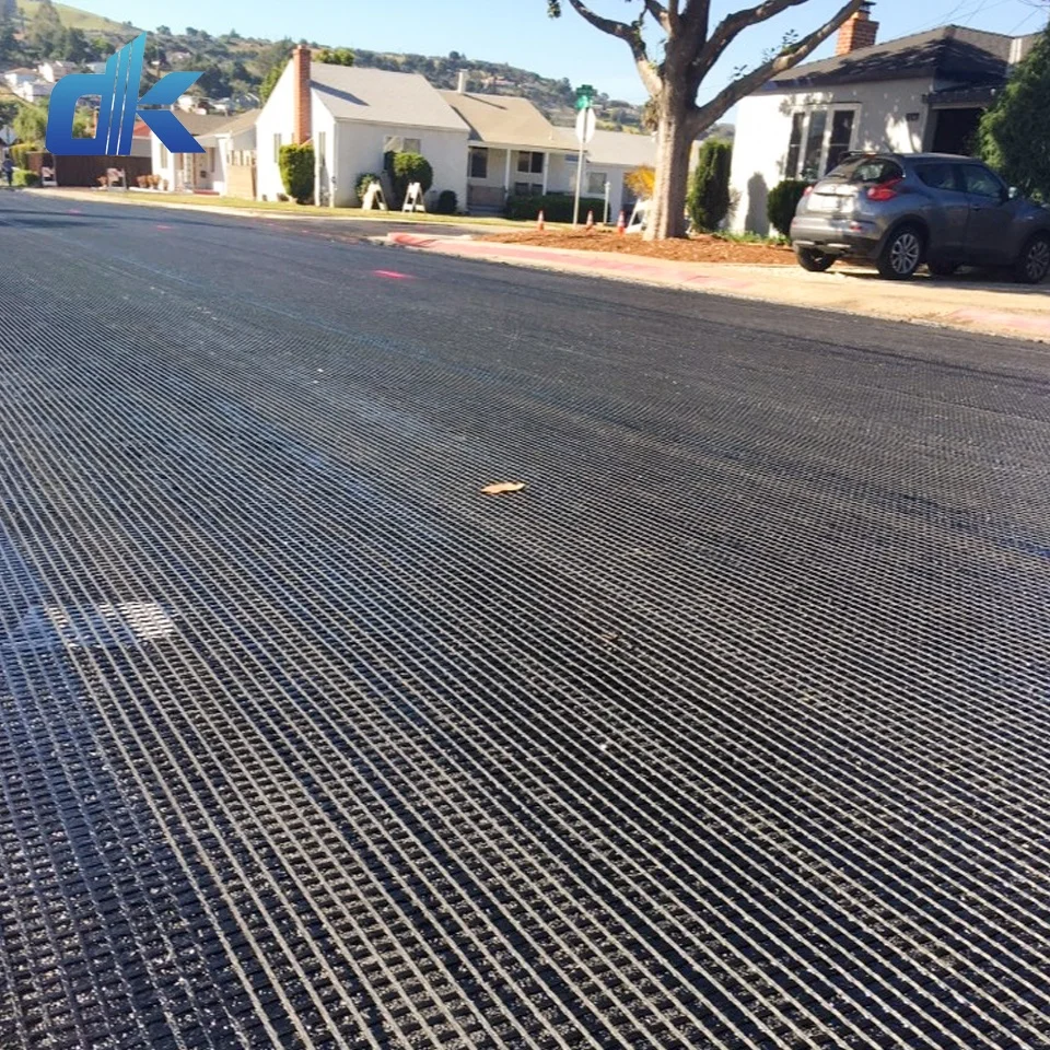 Dingkun high tensile basalt fiber mesh geogrid fiberglass geogrid coated bitumen 100-100kn/m geogrid