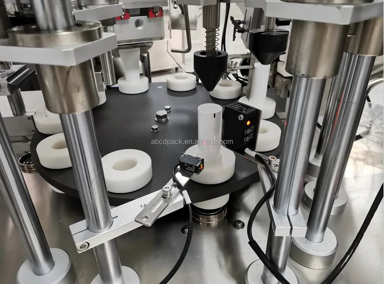 Заводская цена, машина для запечатывания мягких косметических трубок, автоматическая ультразвуковая машина для запечатывания, машина для запечатывания труб