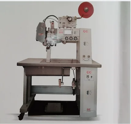 Машина для герметизации швов