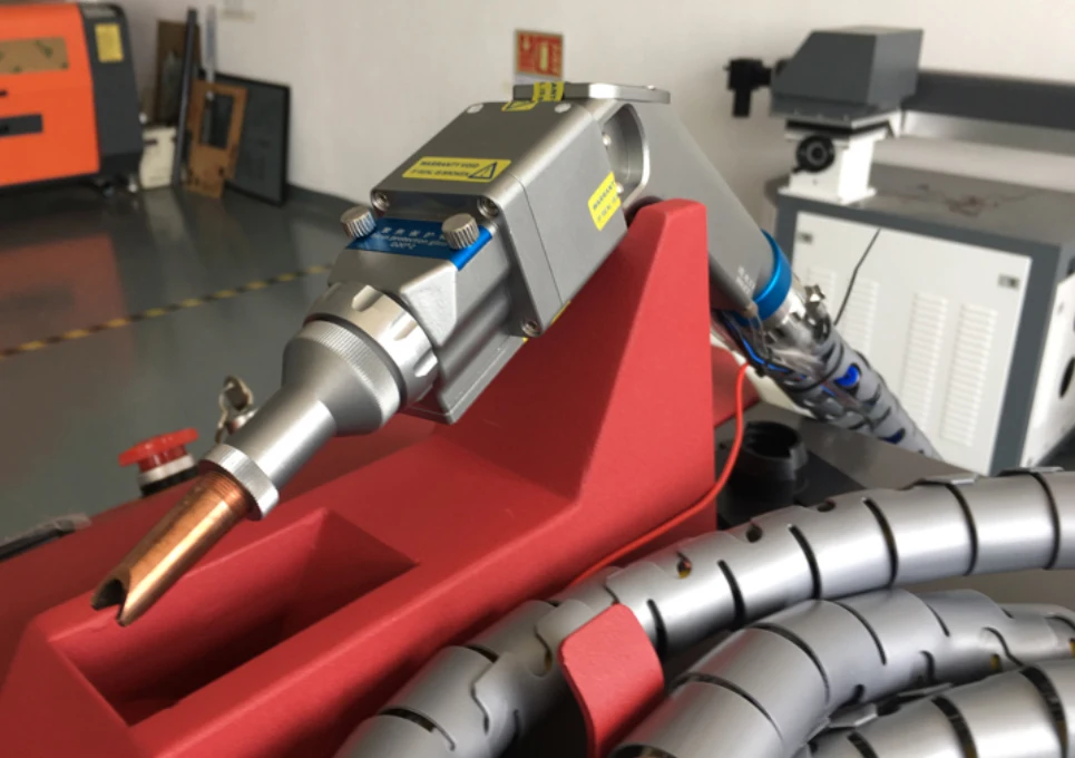 hand held mini laser welder for metal portable laser welding machine