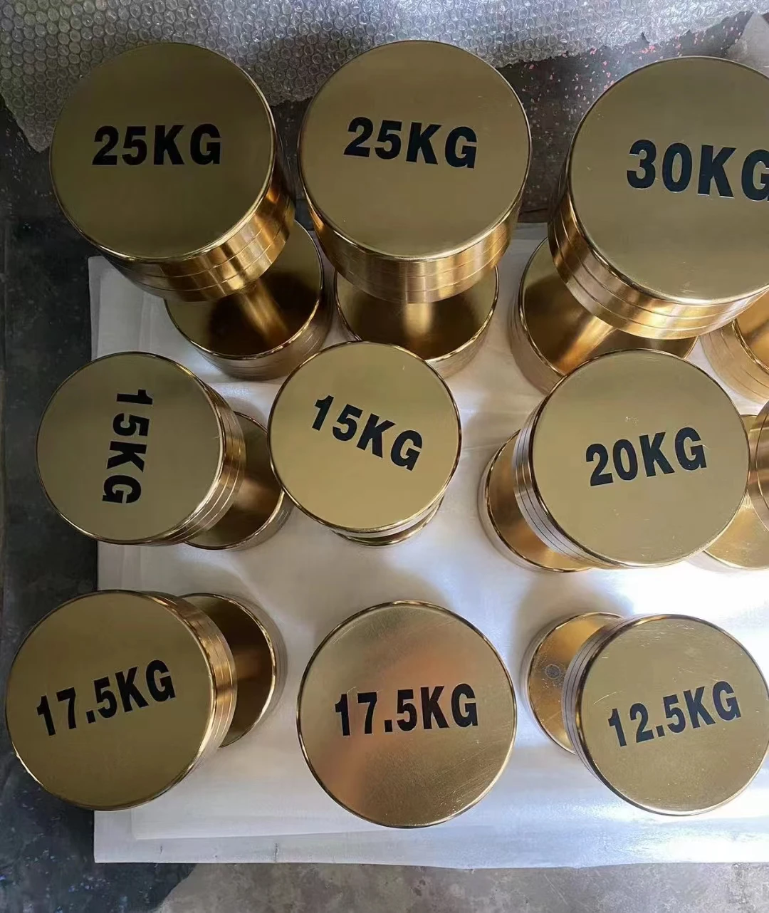 2024 hot sale fitness equipment gold plating dumbbells gym weightlifting 50kg golden chrome Dumbbells