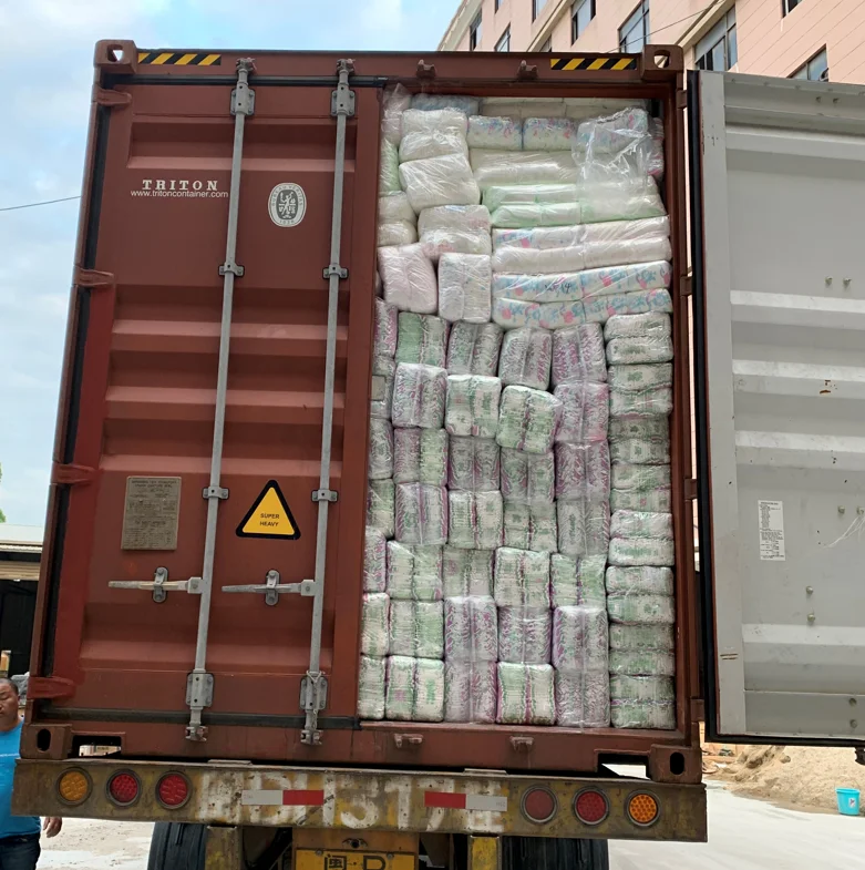 2022 TOP 1 Popular Baby Diaper Cheap Stocklot Baby Diapers in Bales Grade B Diapers