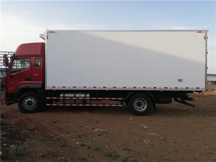Hot Sale Small Refrigerator Box Truck Freezer Refrigerated Truck For Frozen Food Transport