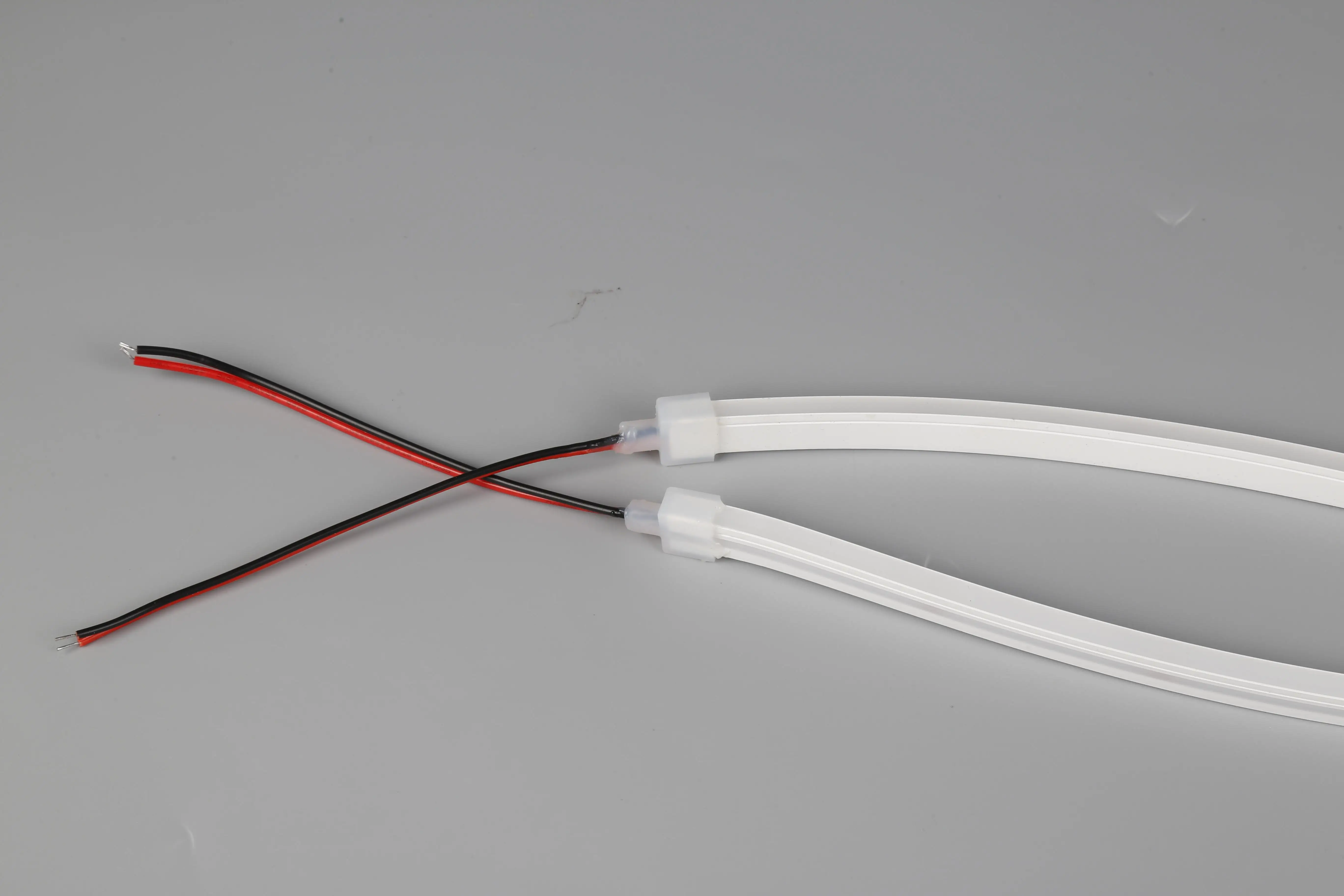  Chinese Manufacturer Dropshipping Home Designs Waterproof Multi Color Changing Led