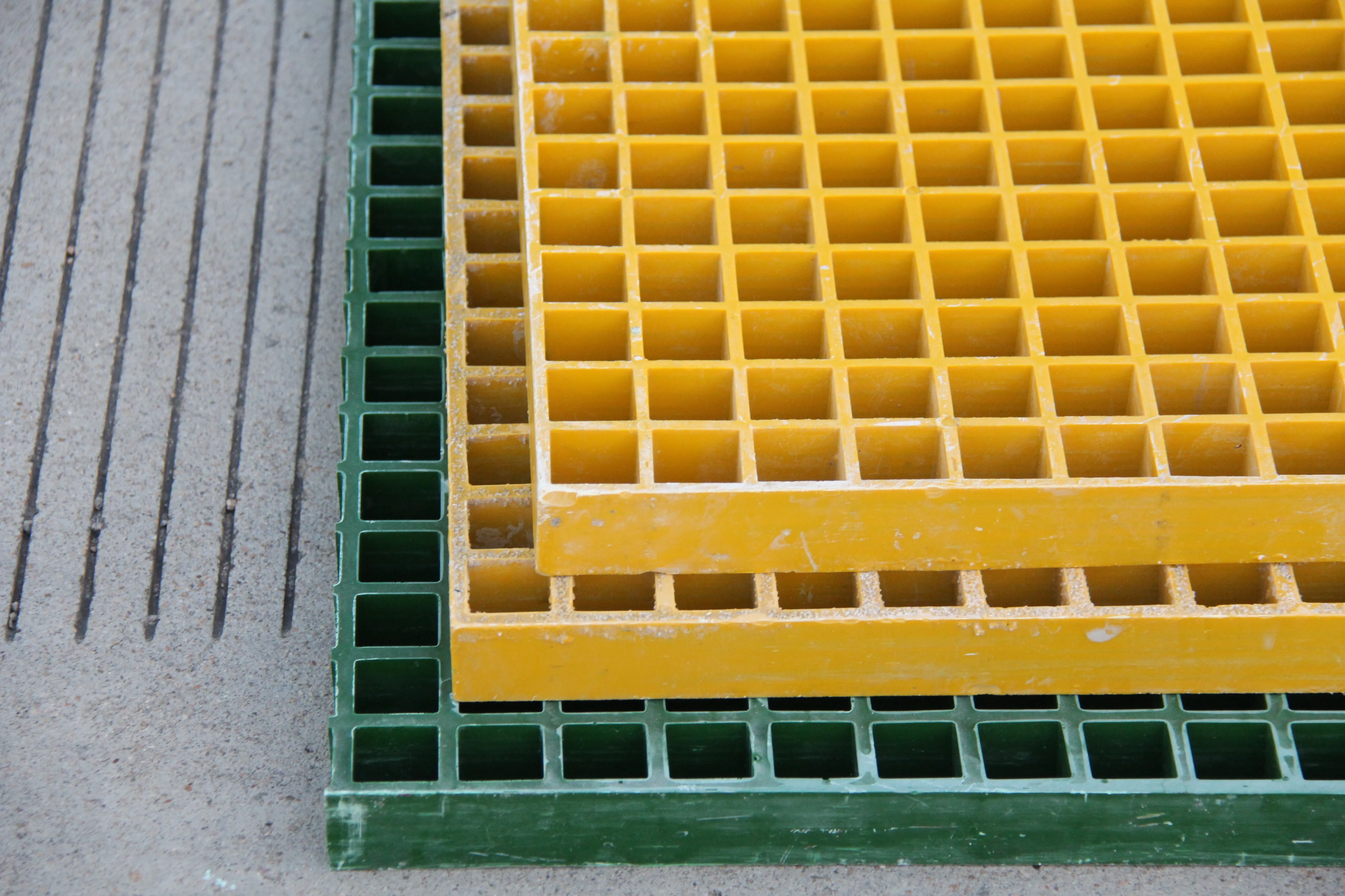Factory Supply Corrosion Resistant Fiberglass Grating Home Depot Outside Pool Walkway Floor