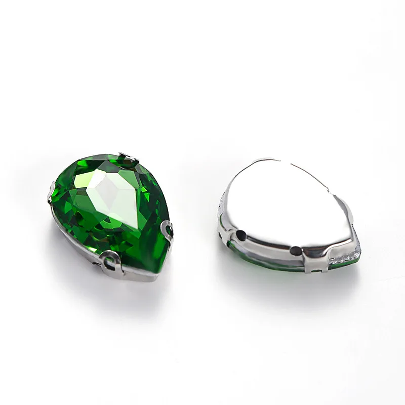 High quality 7*10mm 8*13mm waterdrop crystal rhinestone wholesale tear drop glass rhinestone with claw for dress